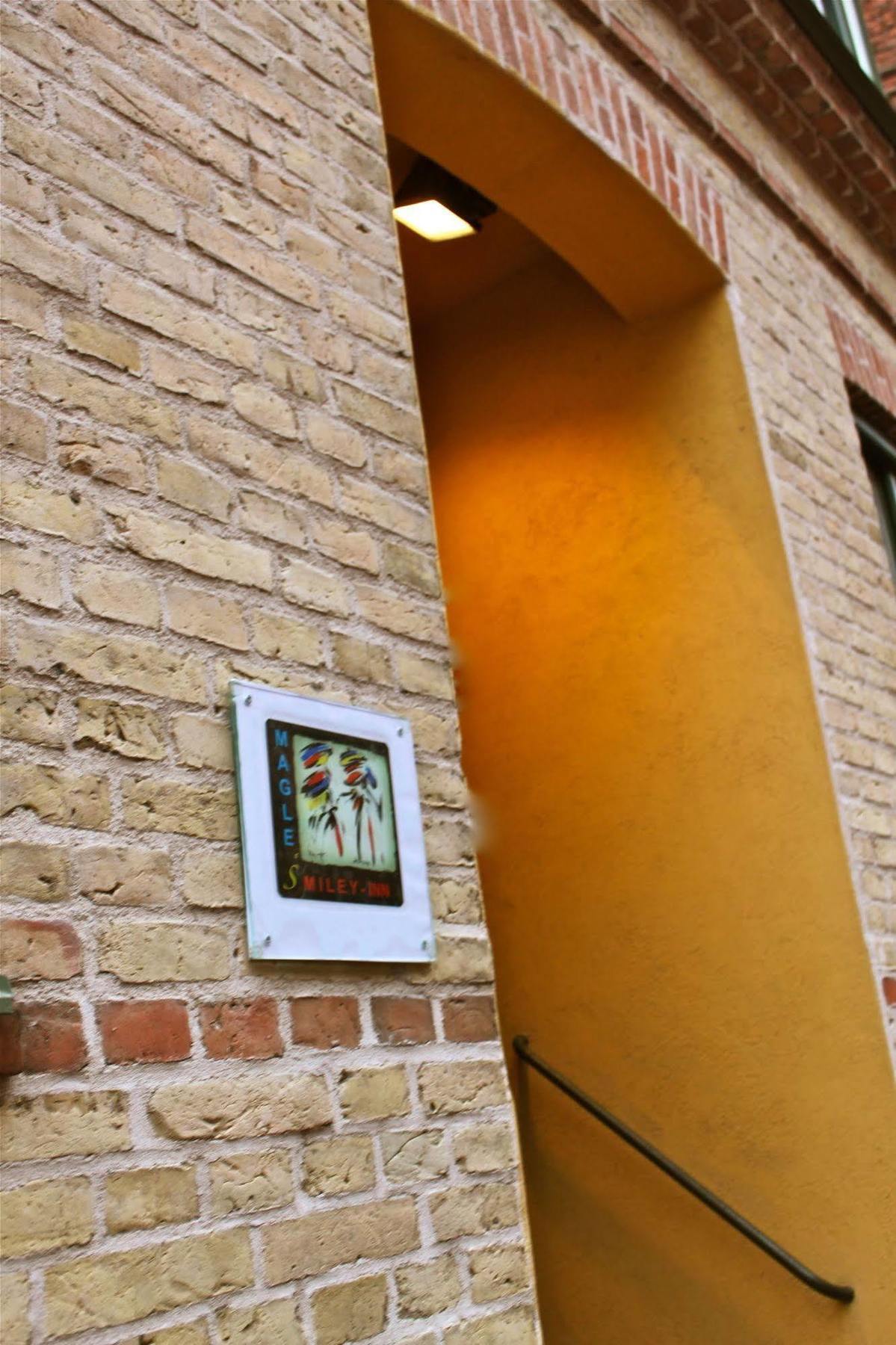Magles Smiley Inn Lund Exterior photo